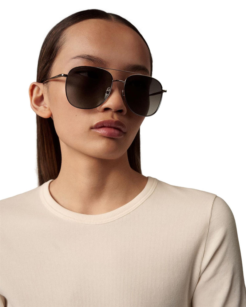 Shop Chimi Eyewear Pilot Grey P Solbriller Sølv her - Norsk, rask levering ikkebutikk.no
