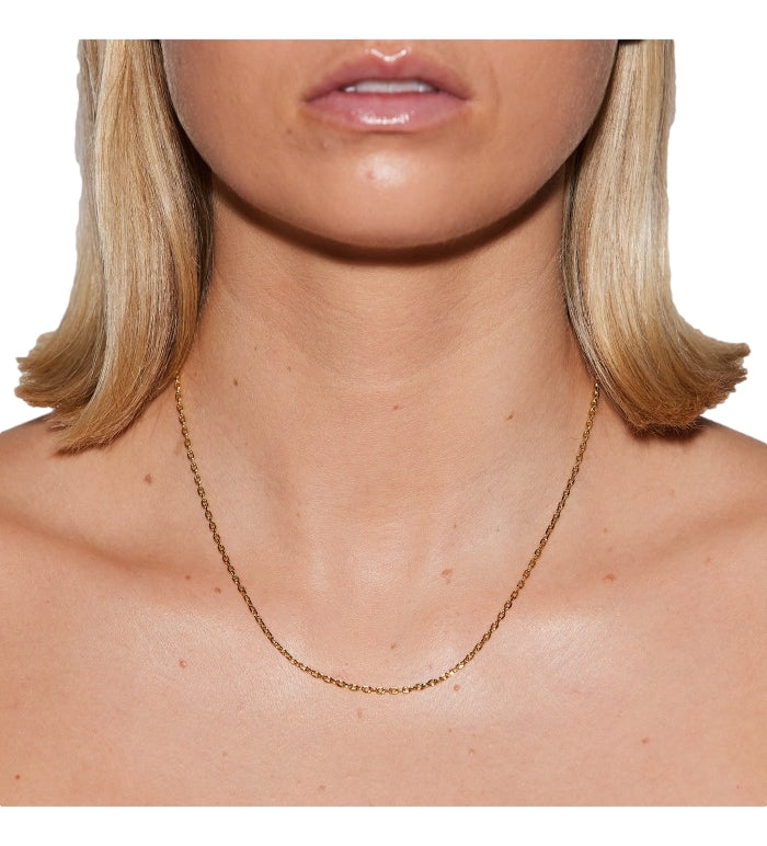 Shop Emilia by Bon Dep Gold necklace 45cm Smykke Gull her - Norsk, rask levering ikkebutikk.no